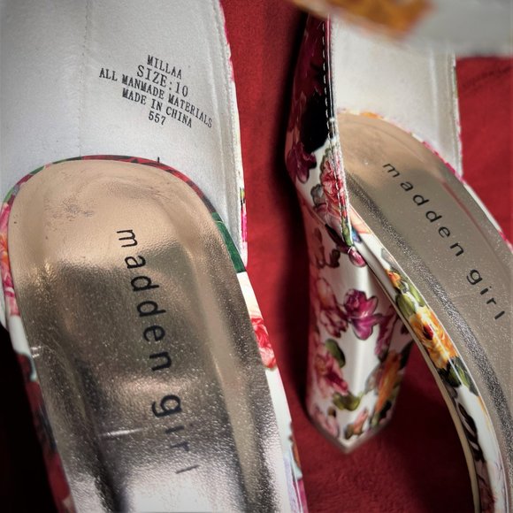 Floral Women's Heels - Picture 3 of 8